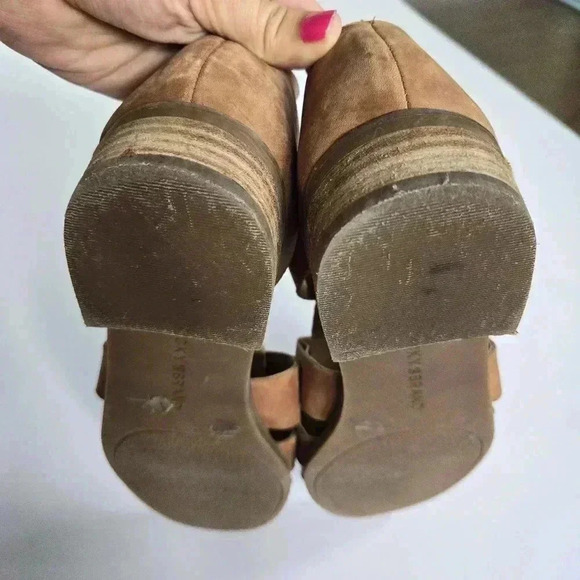 Lucky Brand Gladiator woven Brown Leather Sandals Sz 7 or 37.5 - Picture 7 of 10